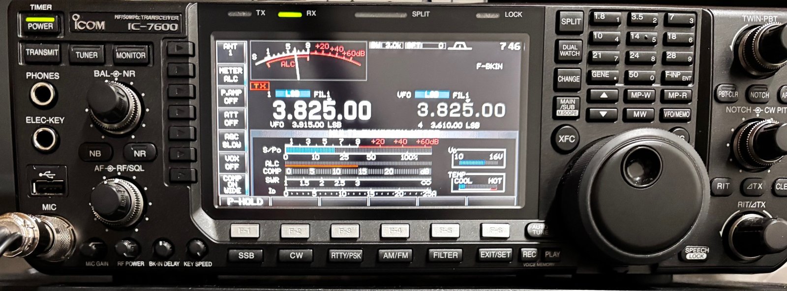 Icom 7600 #2